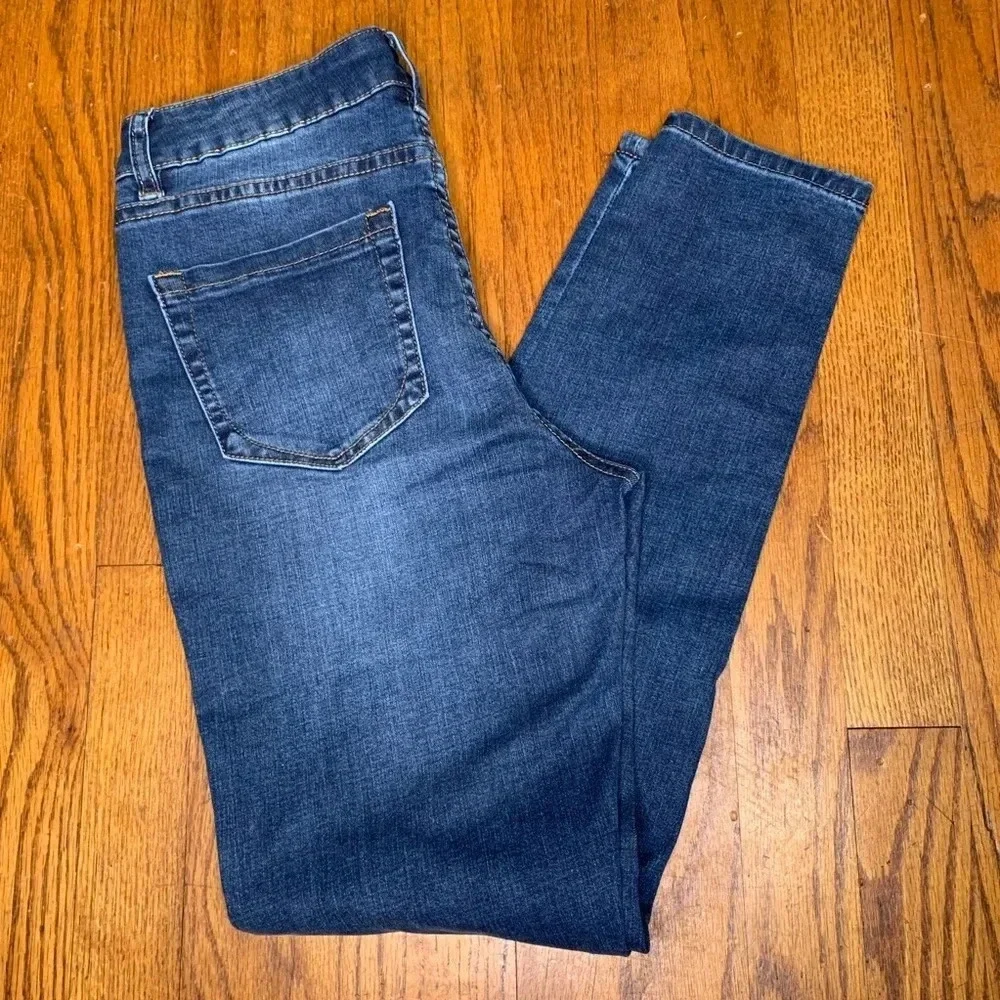 Nanette Mid- Rise Hamilton Skinny Jeans Size 4